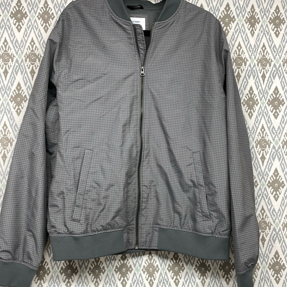 Old Navy LIKE NEW men’s  XL